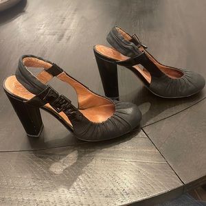 Modern Vintage black leather two tone sling back heels size 6.5 (36.5)